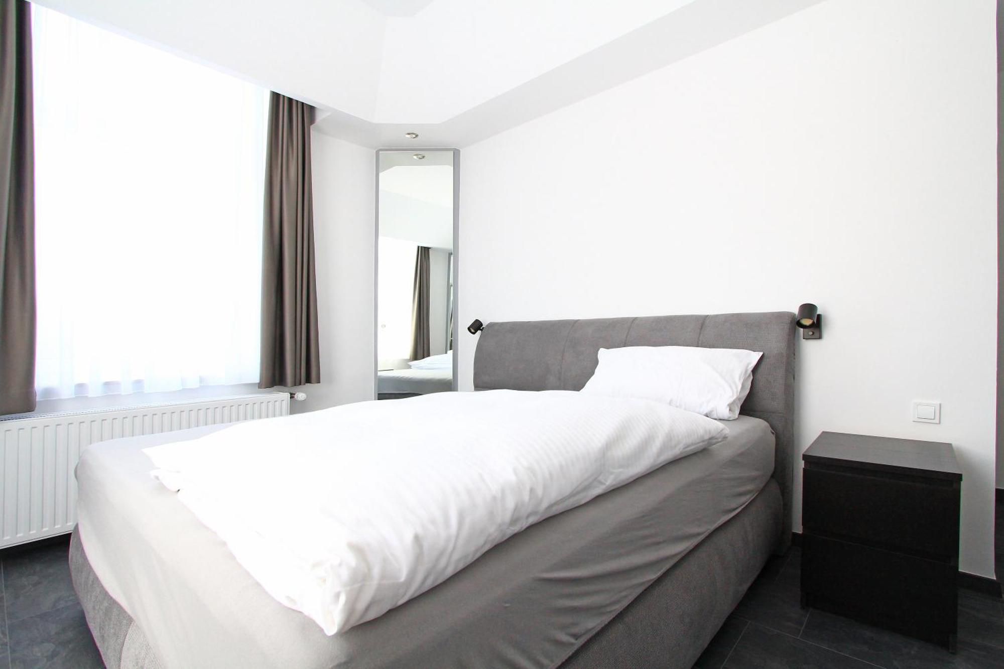 Hotel Mennicken Wurselen Bagian luar foto